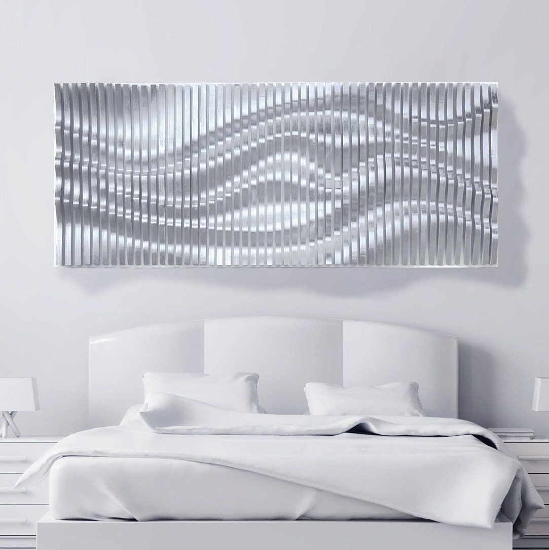 Décor mural en bois ondulé argenté composé de lattes, panneau mural acoustique, sculpture murale 3d, pièce murale paramétrique contemporaine